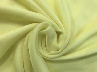 MUSSELINE TOQUE DE SEDA AMARELO BEBÊ