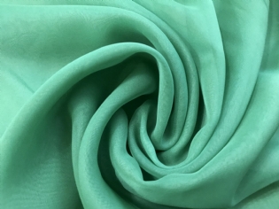 MUSSELINE TOQUE DE SEDA VERDE BANDEIRA