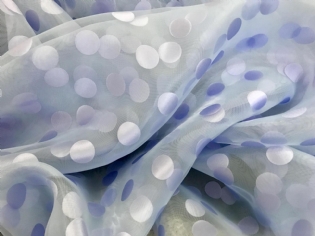 ORGANZA DEVORÊ BOLAS