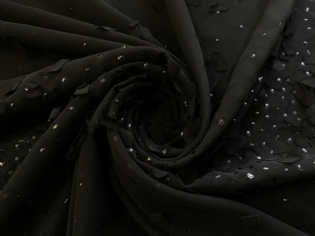 MUSSELINE TRABALHADO FLOQUINHOS PRETO