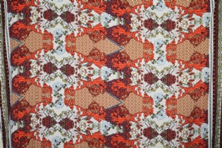 VISCOSE ESTAMPADA BARRADA FLORES & PÁSSAROS & GRAVATARIA