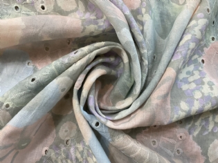 LAISE BORDADA DE ALGODÃO ESTAMPADA TYE DYE