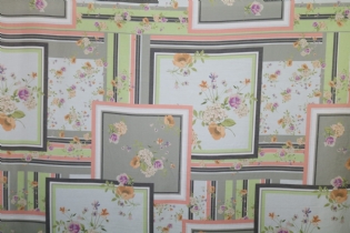 ALGODÃO COM SEDA ESTAMPADO ITALIANO QUADROS & FLORES