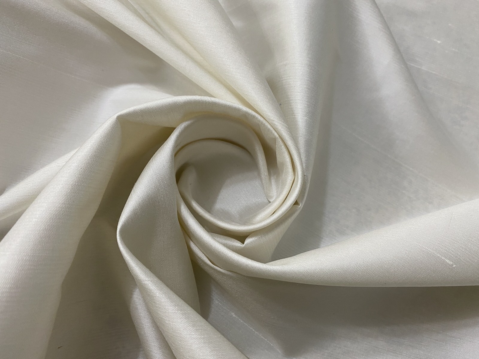 SHANTUNG DE SEDA PURA OFF WHITE