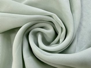 GEORGETTE DE SEDA PURA VERDE BEBÊ